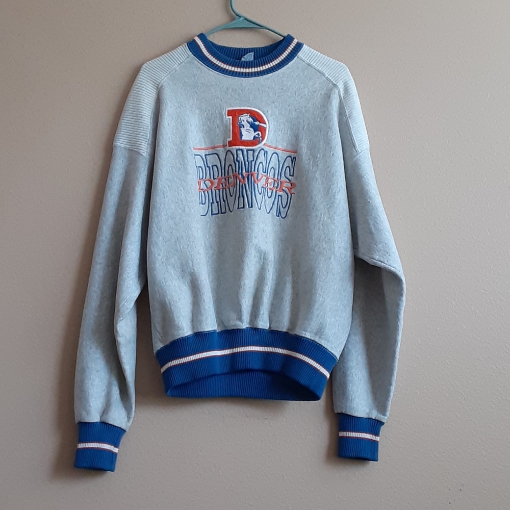 Vintage Denver Broncos sweater!